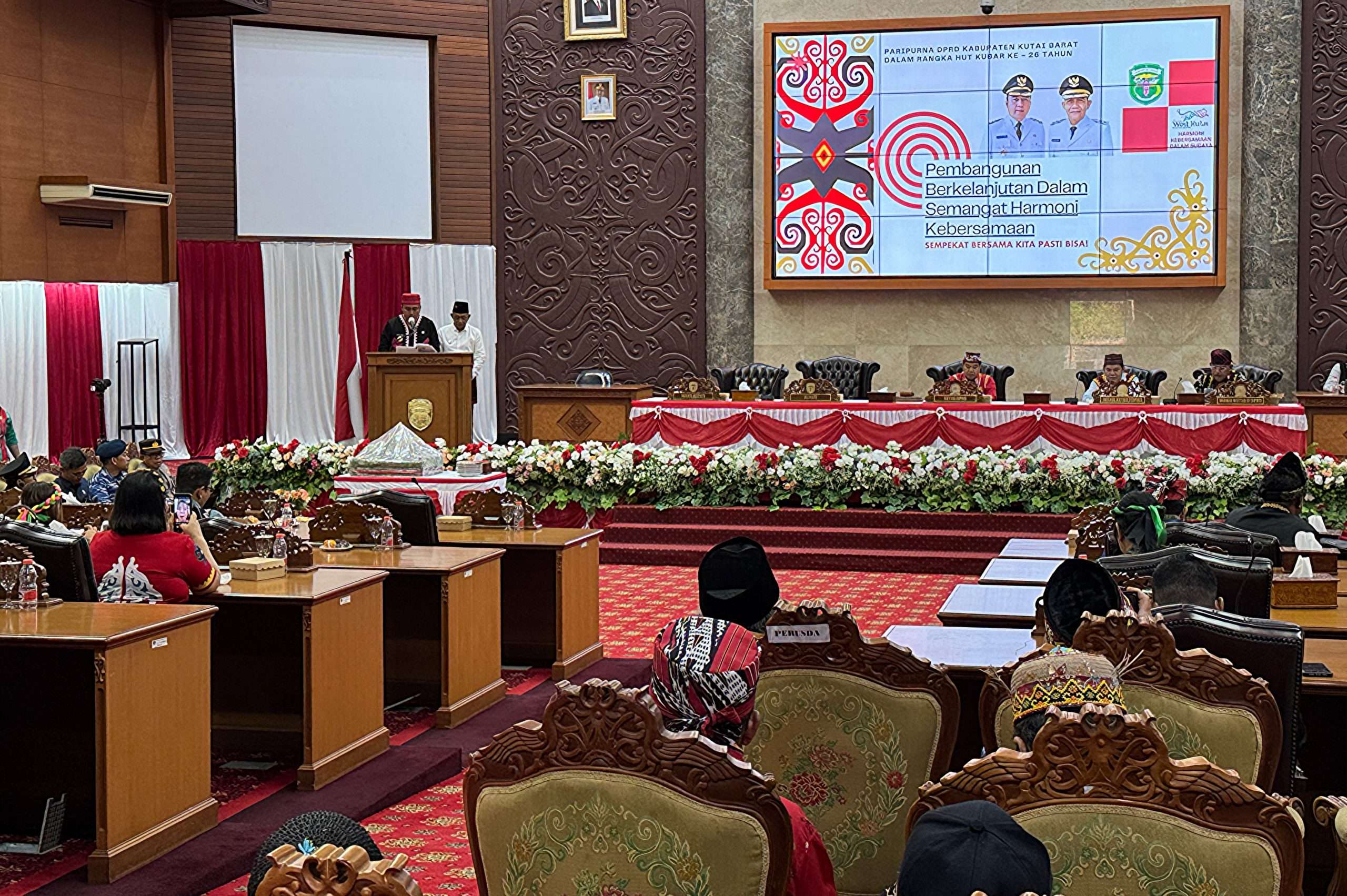 Bupati Edwin: Jalan Mantap, Ekonomi Tumbuh, Masyarakat Sejahtera