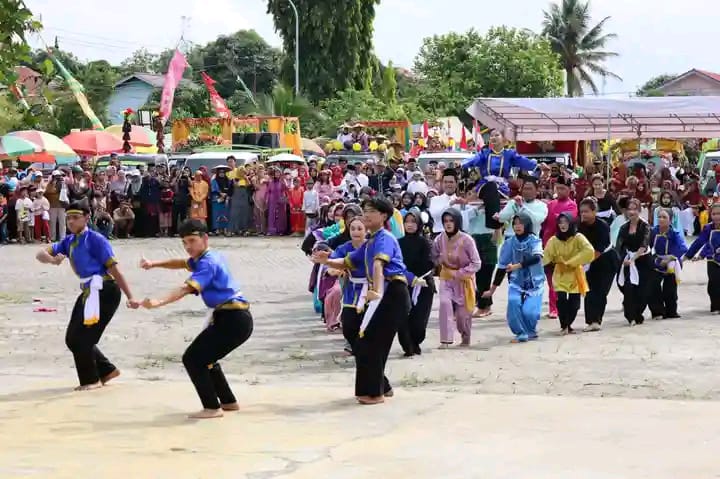 DPRD dan Pemkab Kutai Barat Apresiasi Festival Gemeoh 2025, Bukti Tradisi dan Modernitas Bisa Sejalan